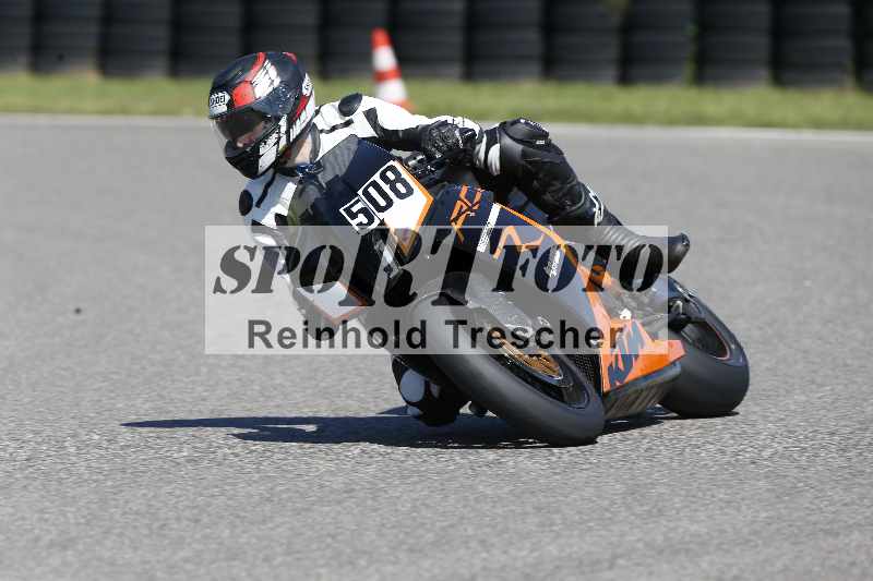 /43 08.08.2025 Discover the Bike ADR/Race 3 rot/508